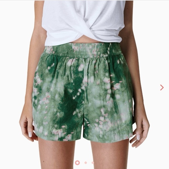 SWEATY BETTY
Anytime Pull On Short Small - Picture 1 of 12